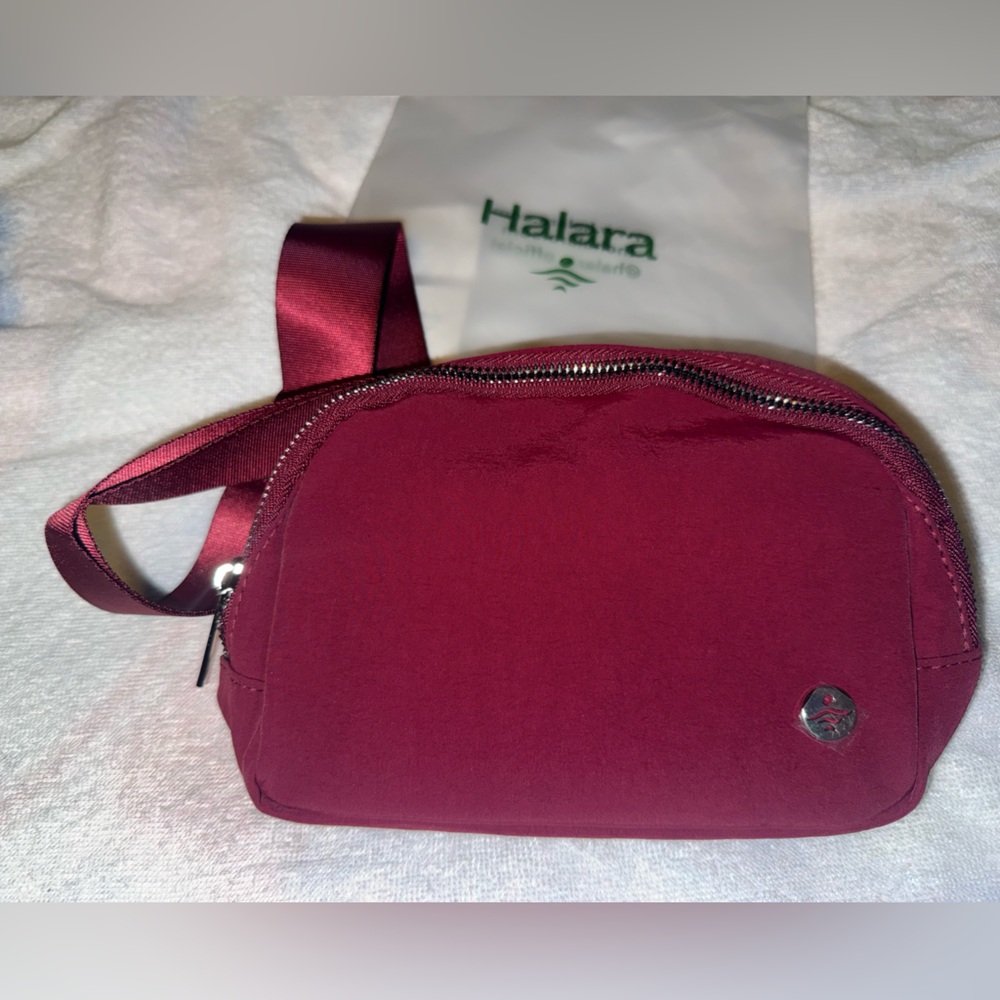 Halara Mini Belt Bag / Wristlet Pouch Burgundy One Size